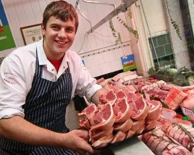 apprenticeships-400×320