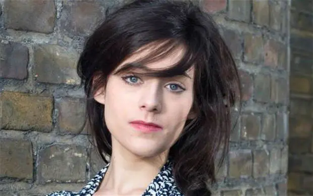 Rhian-Jones_2441299b