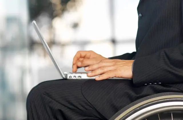 wheelchair-laptop