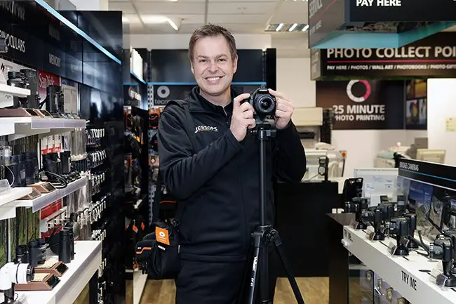 Peter-Jones-relaunches-Je-010