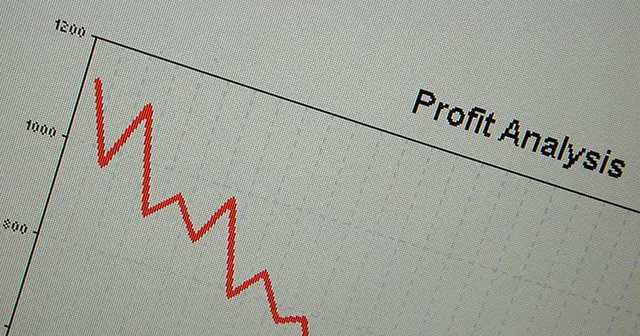 financialspreadsheet0431-1