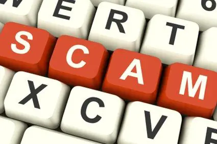 FE_DA_120725_online-scam425x283