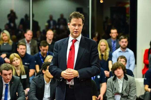 10858861365_74b16d8775_z