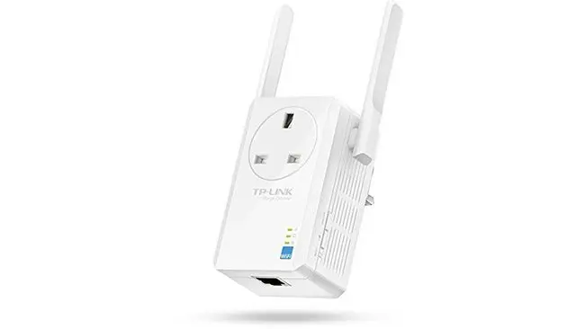 TP-Links-Wi-Fi-extender-TL-WA860RE-review