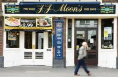 Wetherspoons-Curry-Club