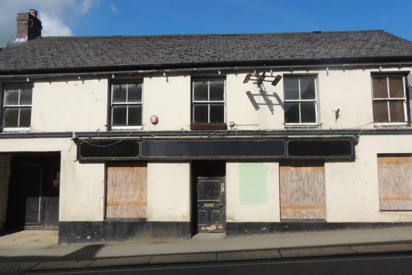 pub closure