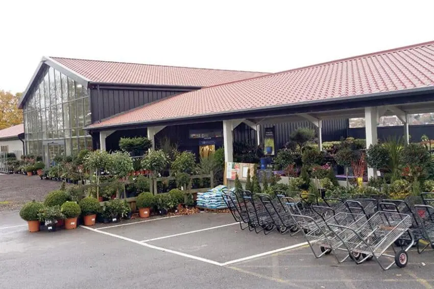 Bonnetts garden centre