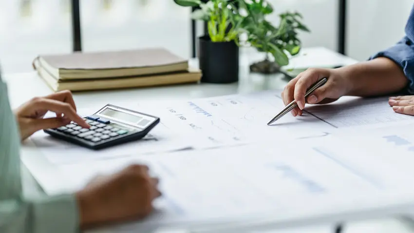 More than half of the UK’s self-employed workforce has thought about walking away from their accountant, as frustration over fees, poor communication and a lack of clarity reaches breaking point.