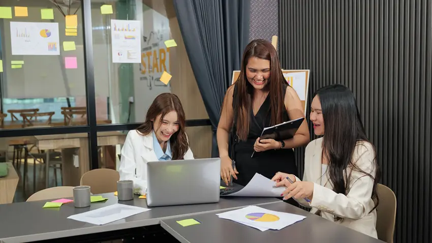 Confidence among UK business owners edged up in December, but for sole traders and microbusinesses, the reality on the ground remains one of caution, stalled hiring and postponed spending.