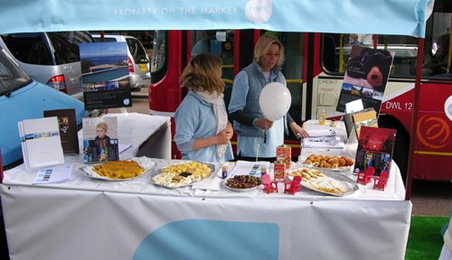 1129902514_PURE_MarketStall – web