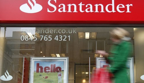 11134-a-branch-of-a-santander-bank-in-london