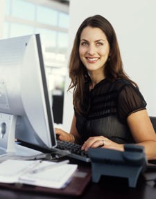 2fe99a13f46ce6ae_happy-desk-worker