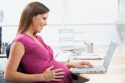 pregnant-working-mum