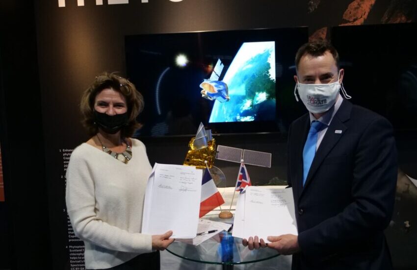 The UK Space Agency has provided new funding for a joint British and French mission, called MicroCarb, dedicated to monitoring atmospheric carbon dioxide