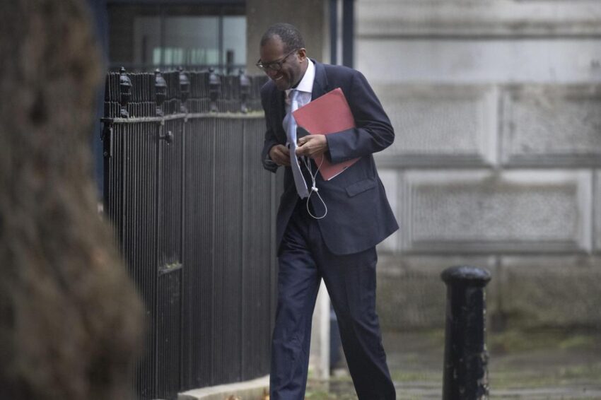 Kwasi Kwarteng has announced that he will scrap the top 45p rate of income tax and cut the basic rate of income tax by 1p next year as part of a “bold and unashamed” push for growth.