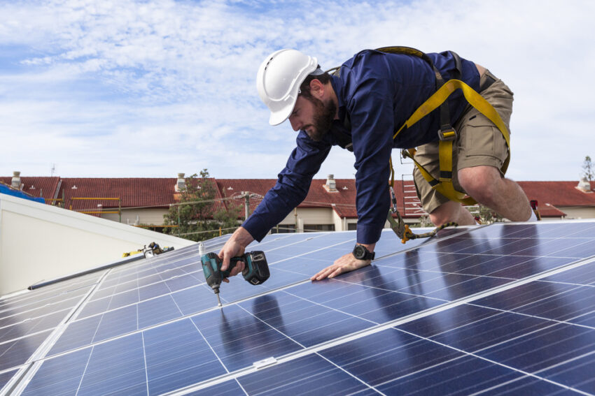 Just over 3,000 solar installations are being carried out every week, according to trade association Solar Energy UK, up from 1,000 a week in July 2020.