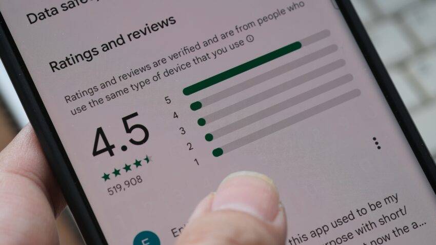https://bmmagazine.co.uk/news/uk-regulator-opens-investigation-into-amazon-and-google-over-fake-reviews/