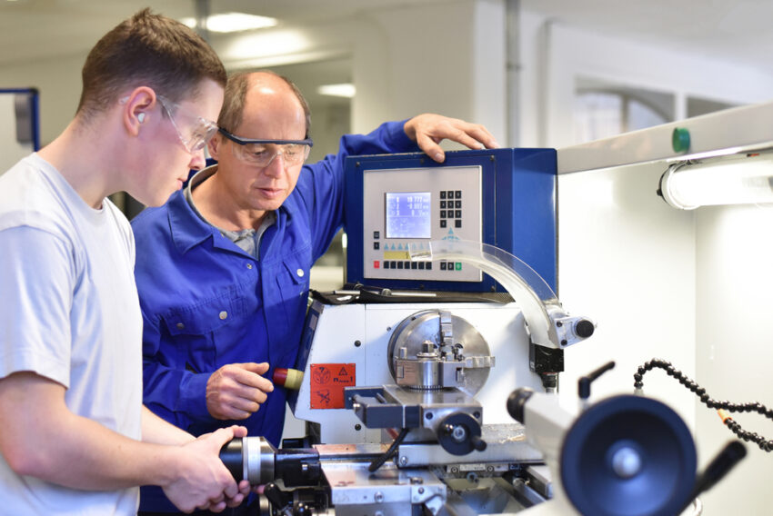 A growing skills gap is set to challenge small and medium-sized manufacturers across England in 2025, with nine in ten SMEs reporting shortages in key areas — particularly at entry level — according to new data from the Skills Horizon Barometer.