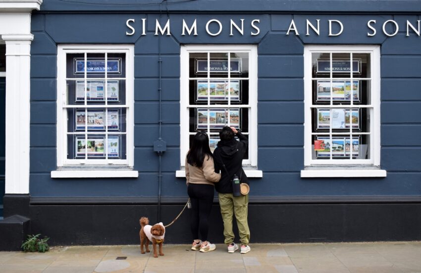 UK house prices rose for a fifth consecutive May, hitting a new record as sellers raced to list properties before the new lower stamp duty threshold took effect.
