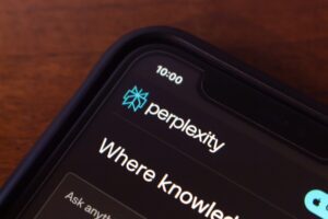 The BBC has issued a legal warning to US-based artificial intelligence company Perplexity, accusing it of reproducing BBC content without permission and demanding that the company stop using its material, delete existing data, and propose financial compensation.