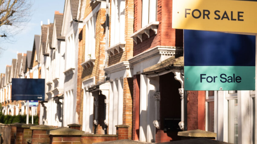 UK house prices flatlined in June, with market momentum fading after the end of temporary stamp duty relief and amid growing economic uncertainty, according to the latest figures from Halifax.