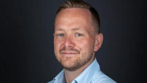 A 31-year-old cryptocurrency entrepreneur has stunned the tech world by raising more than £750m ($1.1bn) to build Britain’s biggest artificial intelligence data centre — despite his company never having completed one before.