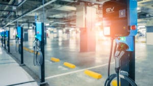 Be.EV, one of Britain’s fastest-growing ultra-rapid electric-vehicle charging networks, has announced a major price cut that halves the cost of fast charging and sets a new benchmark for affordability in the public-charging sector.